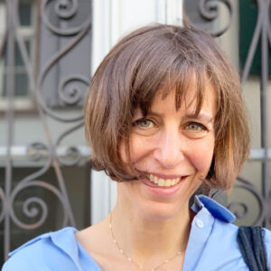 Nach reiflicher Überlegung lässt sich sonrisa ganz spontan die Fransen schneiden: Bangbang sozusgen!