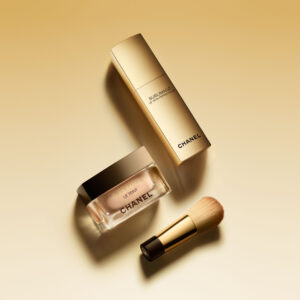 Schnell und effizient: In der Rubrik Beauty-Quickie stellt sonrisa praktische Kosmetik-Artikel vor, die dank multifunktionalem Konzept ein Maxiumum an Wirkung ermöglichen - wie etwa dem neuen Chanel Sublimage Le Soin Perfecteur.