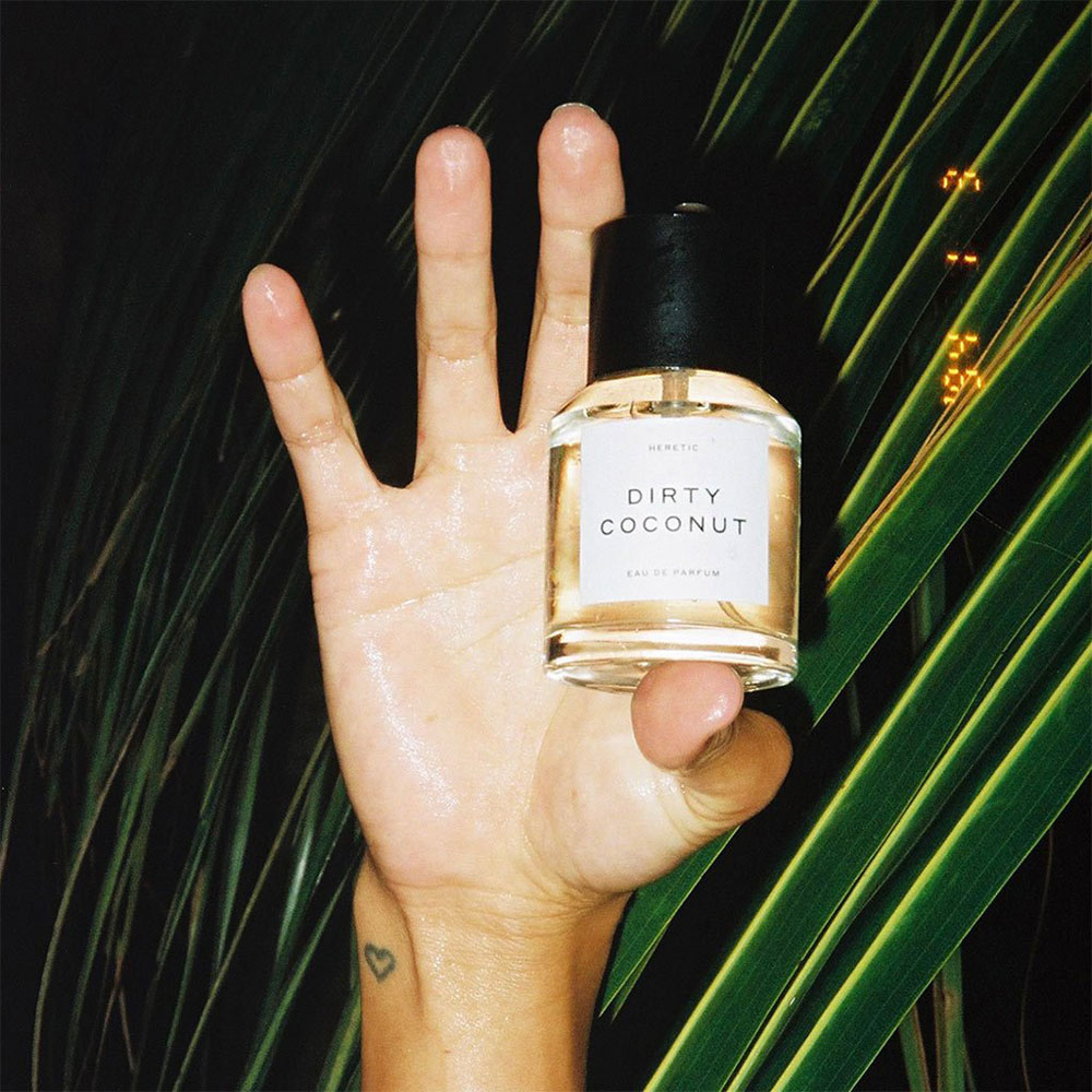Dirty Coconut von Heretic Parfum bringt einen Hauch von Tropen-Exotik in den Alltag. 