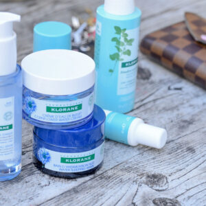 Klorane wird mit der Lancierung der beiden Gesichtspflegelinien Kornblume und Wasserminze noch grüner.