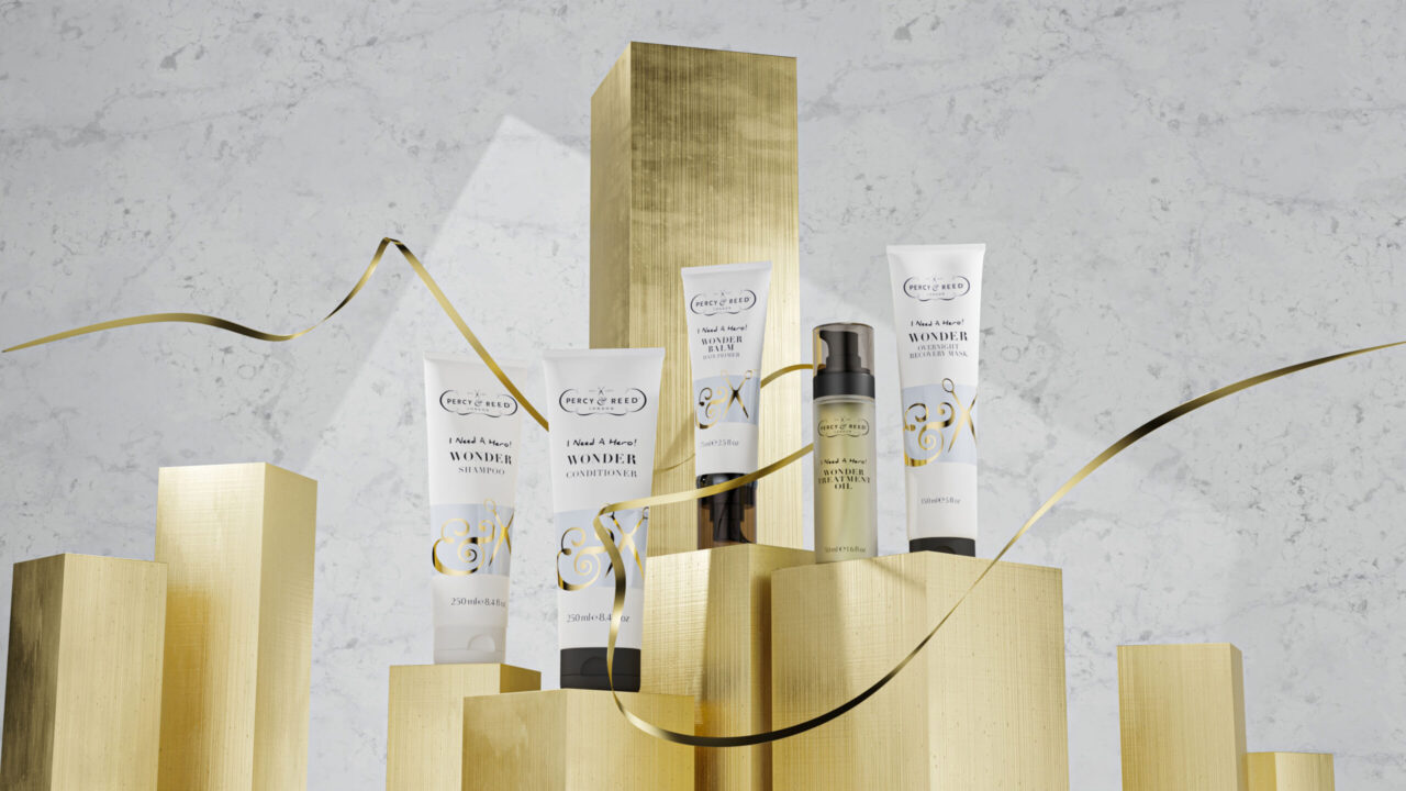 Die Wonder-Collection von Percy and Reed kann vielleicht keine grossen Wunder bewirken - aber einen Bad-Hair-Day in einen guten Tag verwandeln!