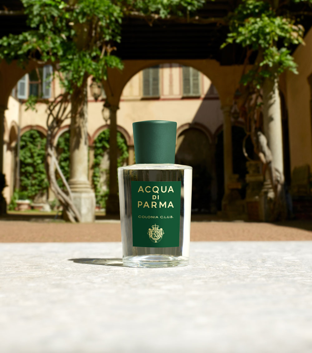 Das neue Colonia Clu Eau de Cologne von Acqua di Parma zelebriert die schönen Momente im Leben in Form eines frischen, modernen Duftes für alle. 