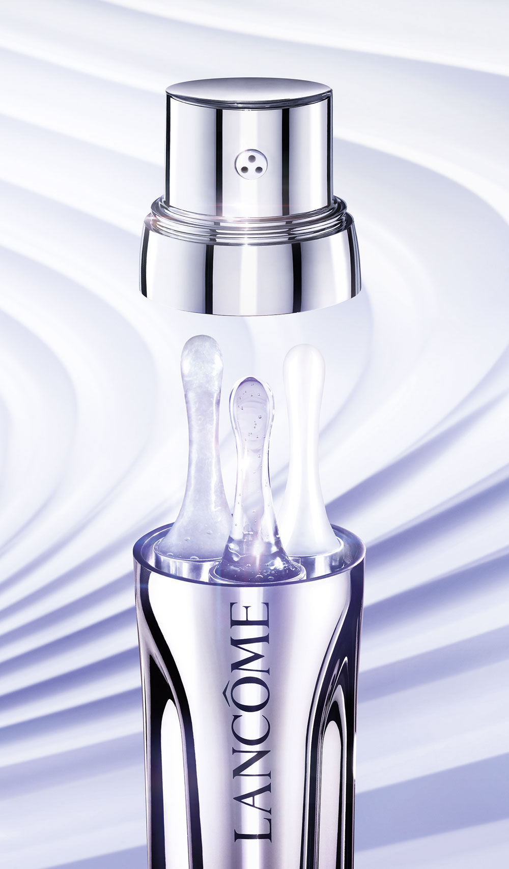 Die Formel des neuen Lancôme  Rénergie HCF Triple Serum enthält mehrere Anti-Aging-Wirkstoffe, die bisher als unvereinbar galten. sonrisa erklärt, wie das funktioniert. 