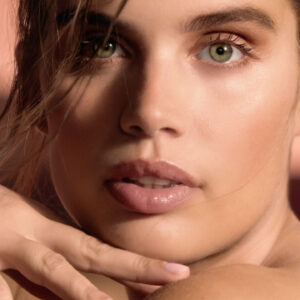 In den Beauty-News vom März 2022 auf sonrisa.ch findest Du eine Übersicht mit den besten Lancierungen aus dem Beauty-Kosmos.