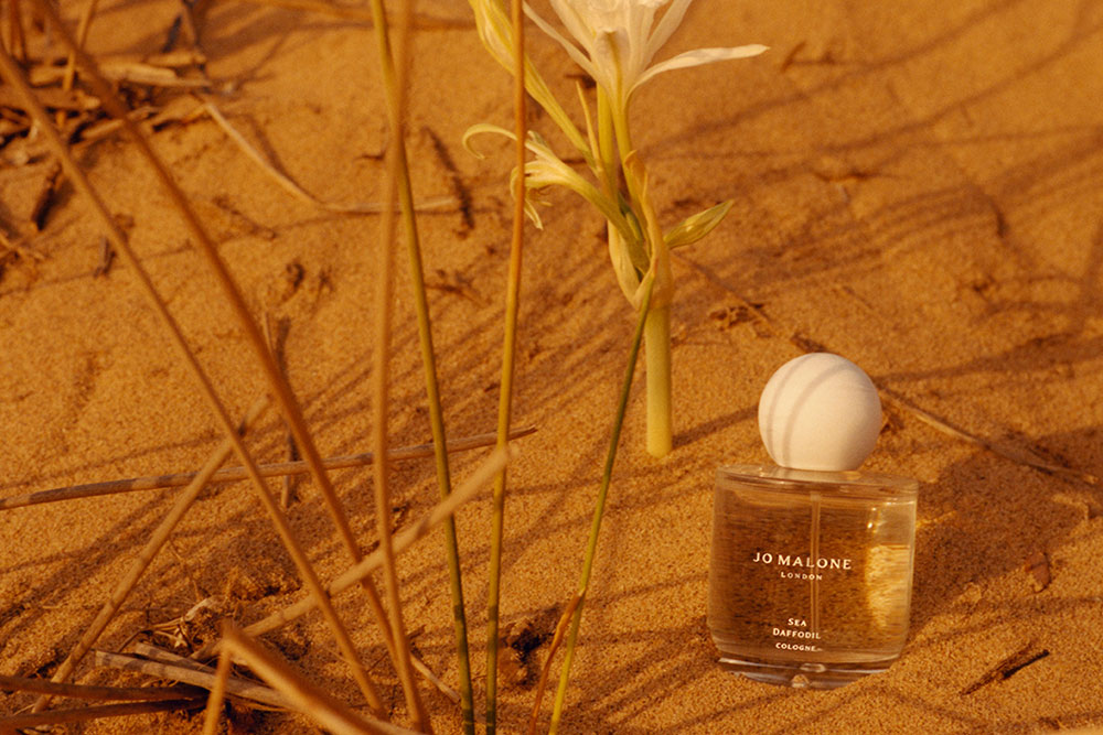 Die Jo Malone Blossom Kollektion 2022 ist eine Hommage an Sardinien und sorgt für sommerlich-duftende Insel-Vibes. 