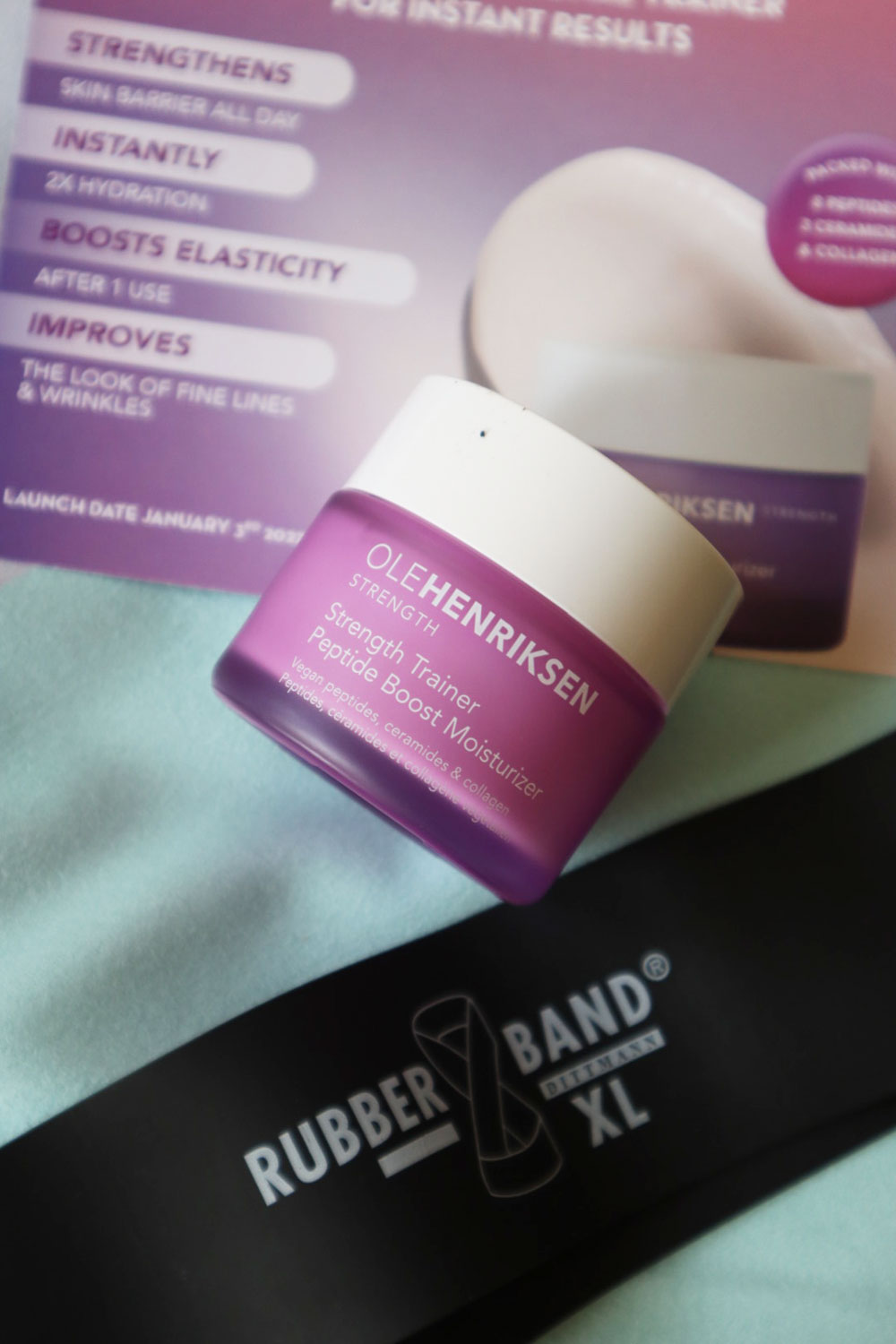 Bringt die Haut in Form wie ein Personal Trainer im Tiegel: Ole Henriksen STrenght Trainer Peptide Moisturizer