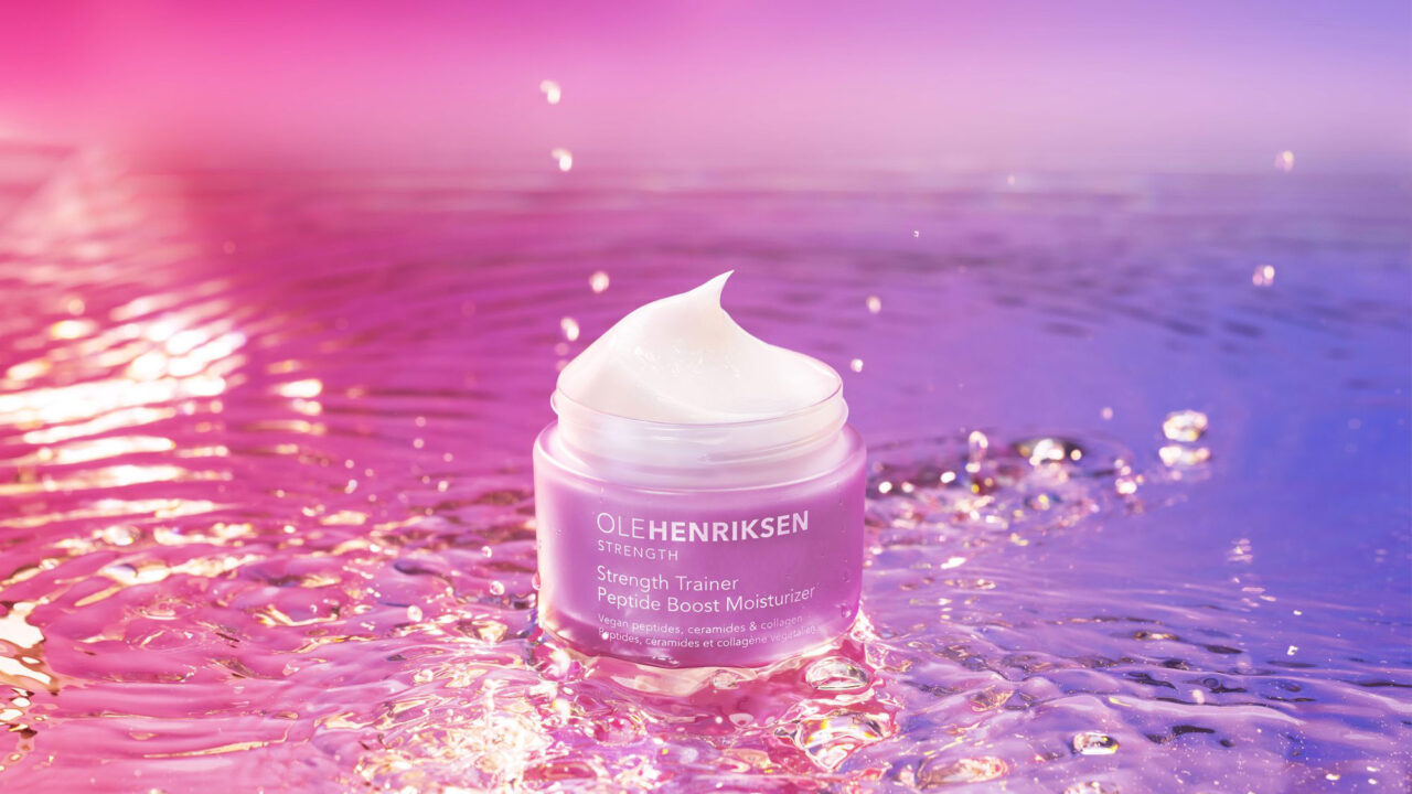 Bringt die Haut in Form wie ein Personal Trainer im Tiegel: Ole Henriksen STrenght Trainer Peptide Moisturizer