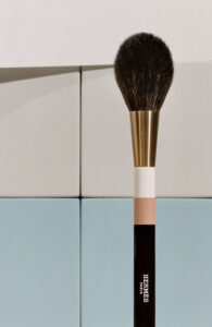 Hermes erweitert das Beauty-Sortiment mit Plein Air um eine famose Kollektion von Produkten für den Teint.