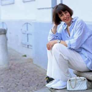 In den sonrisa Unterhaltungs Tipps vom Mai 2022 gibt es neue Empfehlungen zum Lesen, Schauen und Hören.