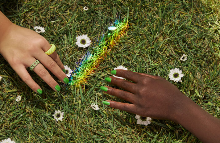 OPI lanciert mit Power of Hue eine Sommerkollektion in vitalisierenden Farben, die für gute Stimmung sorgen sollen.