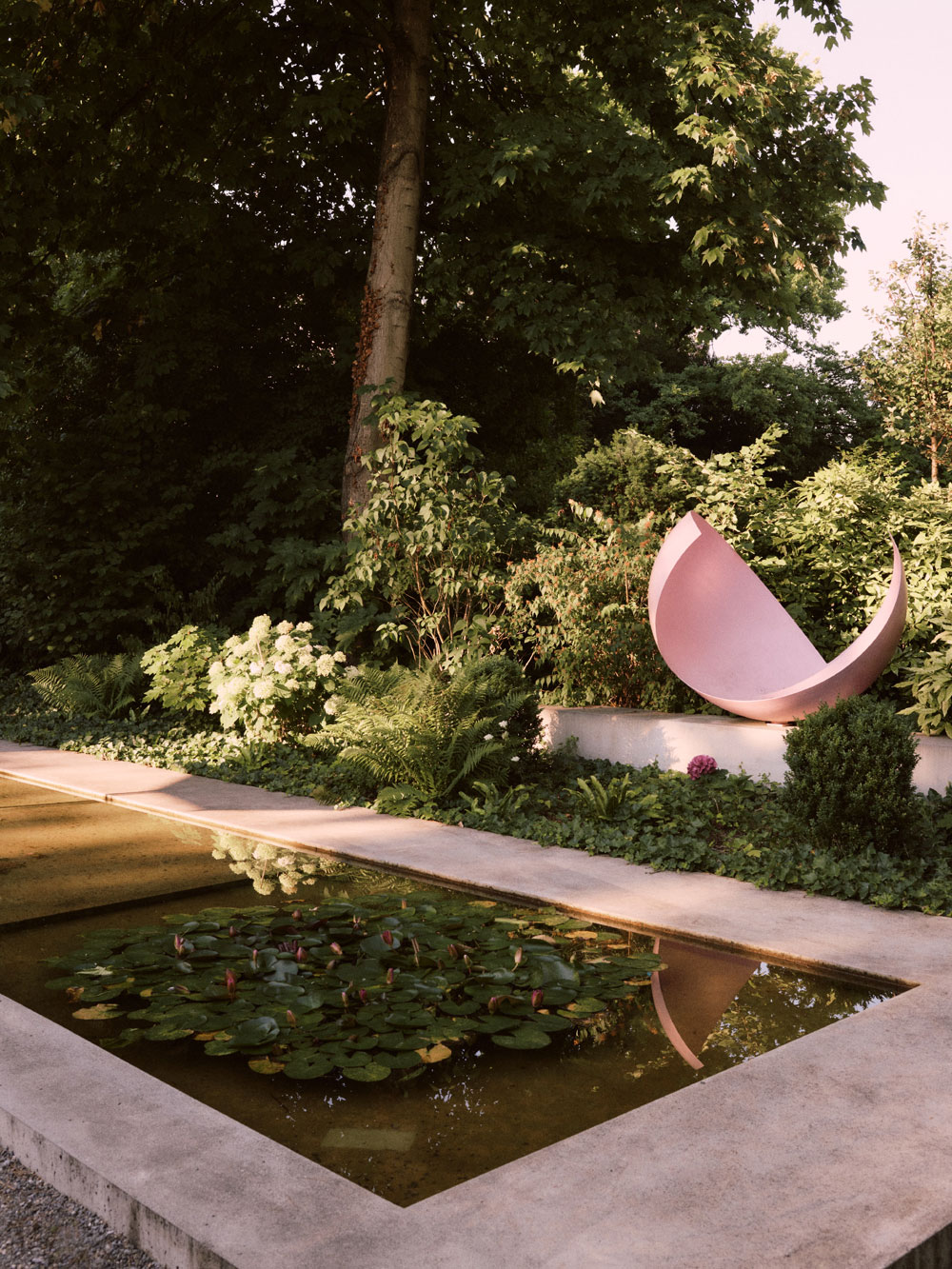 Pssst! sonrisa verrät Dir, wie Du zu einem exklusiven Hair-Styling von Dyson kommst im annabelle House of Beauty.