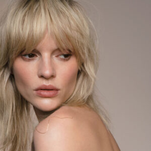 In den Beauty-News vom August 2022 auf sonrisa.ch findest Du eine Übersicht mit den besten Lancierungen aus dem Beauty-Kosmos