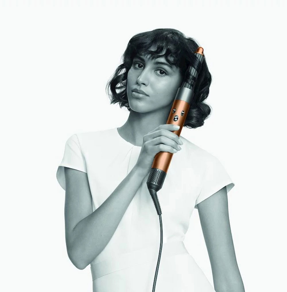 Pssst! sonrisa verrät Dir, wie Du zu einem exklusiven Hair-Styling von Dyson kommst im annabelle House of Beauty.