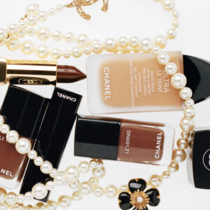 Zur Einstimmung auf den Herbst gibt es auf sonrisa eine Vorschau auf die neue Makeup-Kollektion von Chanel, welche die Glückshormone tanzen lässt als ob der Sommer in Verlängerung ginge...