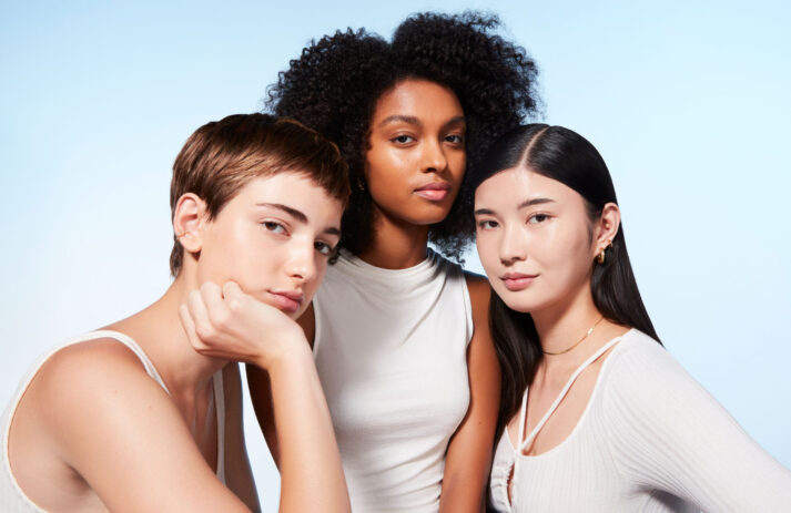 Mac Cosmetic erweitert mit Hyper Real das Sortiment um eine Hautpflege-Linie als Basis für gute Makeup-Looks.