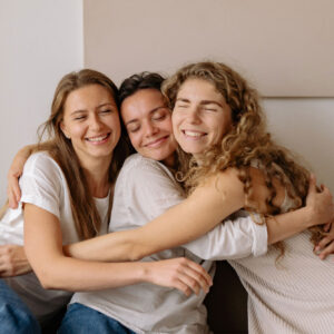 Älter werden hat ein grosses Spass- und Beauty-Potential. Auf sonrisa gibt es die Hintergründe dazu.