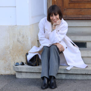 In den sonrisa Unterhaltungs Tipps vom November 2023 gibt es neue Empfehlungen zum Lesen, Hören und Schauen.