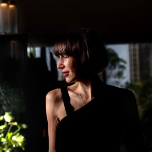 Schön durch die Feiertage trotz Party-Marathon? sonrisa kennt die besten Profi-Tricks und liefert die Schritt-für-Schritt-Anleitung dazu.