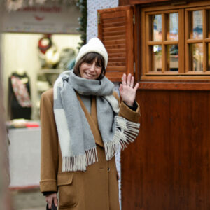 In den sonrisa Unterhaltungs Tipps vom Dezember 2023 gibt es neue Empfehlungen zum Lesen, Hören und Schauen.