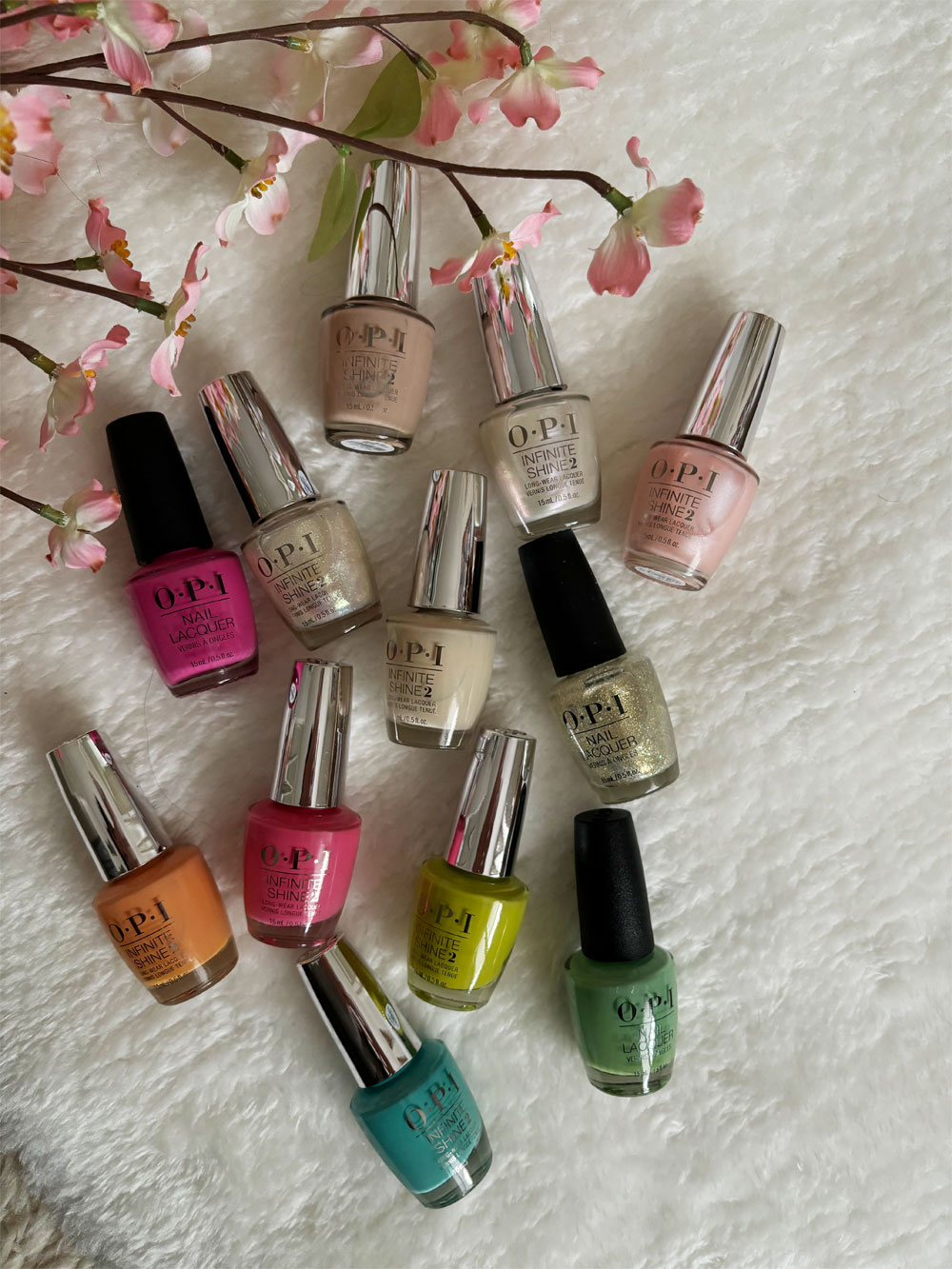 Auf sonrisa gibt es alle Details über die neue OPI Your Way Kollektion, die zum Experimentieren mit Farben inspiriert – und als exklusive Box verlost wird. Viel Glück!