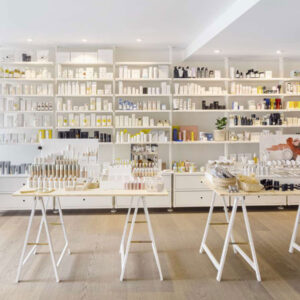Mitmachen und gewinnen: sonrisa verlost zwei mal einen 100 CHF Shopping-Bon für Clean Beauty bei Kultkosmetik! Erfülle deine Beauty-Wünsche und unterstütze nachhaltige Marken.