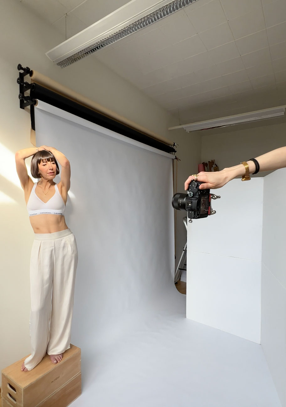 Dein Weg zu perfekten Fotos. Auf sonrisa lernst Du vom Profi, wie du perfekte Bilder machst. Ausserdem hast Du die Chance auf ein ein exklusives Fotoshooting bei einer erfahrenen Fotografin im Studio. Jetzt mitmachen und gewinnen!