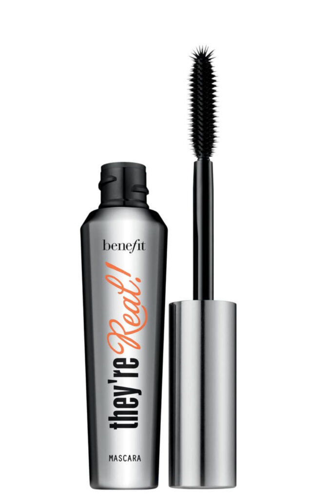 Schluss mit der Qual der Wahl: Expert:innen, Creators und Profis verraten ihre Mascara-Favoriten für Volumen, Länge und perfekten Schwung. Fehlkäufe? Sind damit Geschichte!