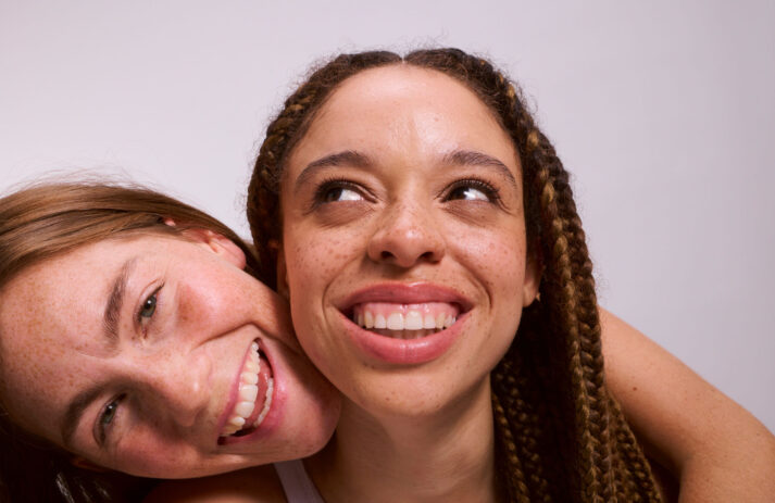 Täglicher Sonnenschutz ohne Kompromisse: Auf sonrisa erfährst Du, wie sich dank des neuen Brands Sun Matters die tägliche SPF in jede Beauty-Routine integrieren lässt.