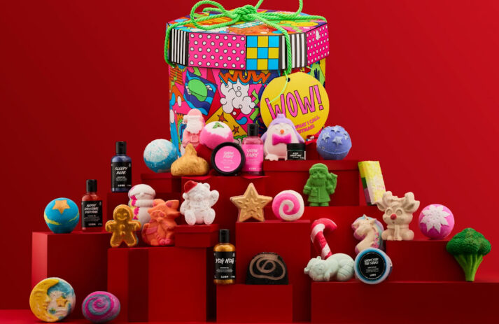 Einmal auspacken, festliche Vibes erleben: Gewinne das limitierte Lush Wow-Set mit 35 Beauty-Klassikern auf einmal!