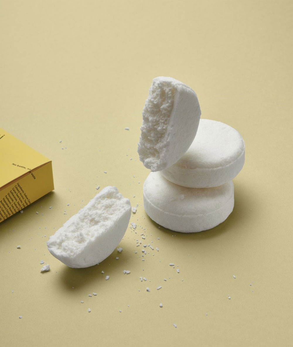 Von viralen Shower Mousses bis High-End-Parfum: Die spannendsten und wirklich innovativsten Beauty-Neuheiten im März gibt es jetzt auf sonrisa zu entdecken.